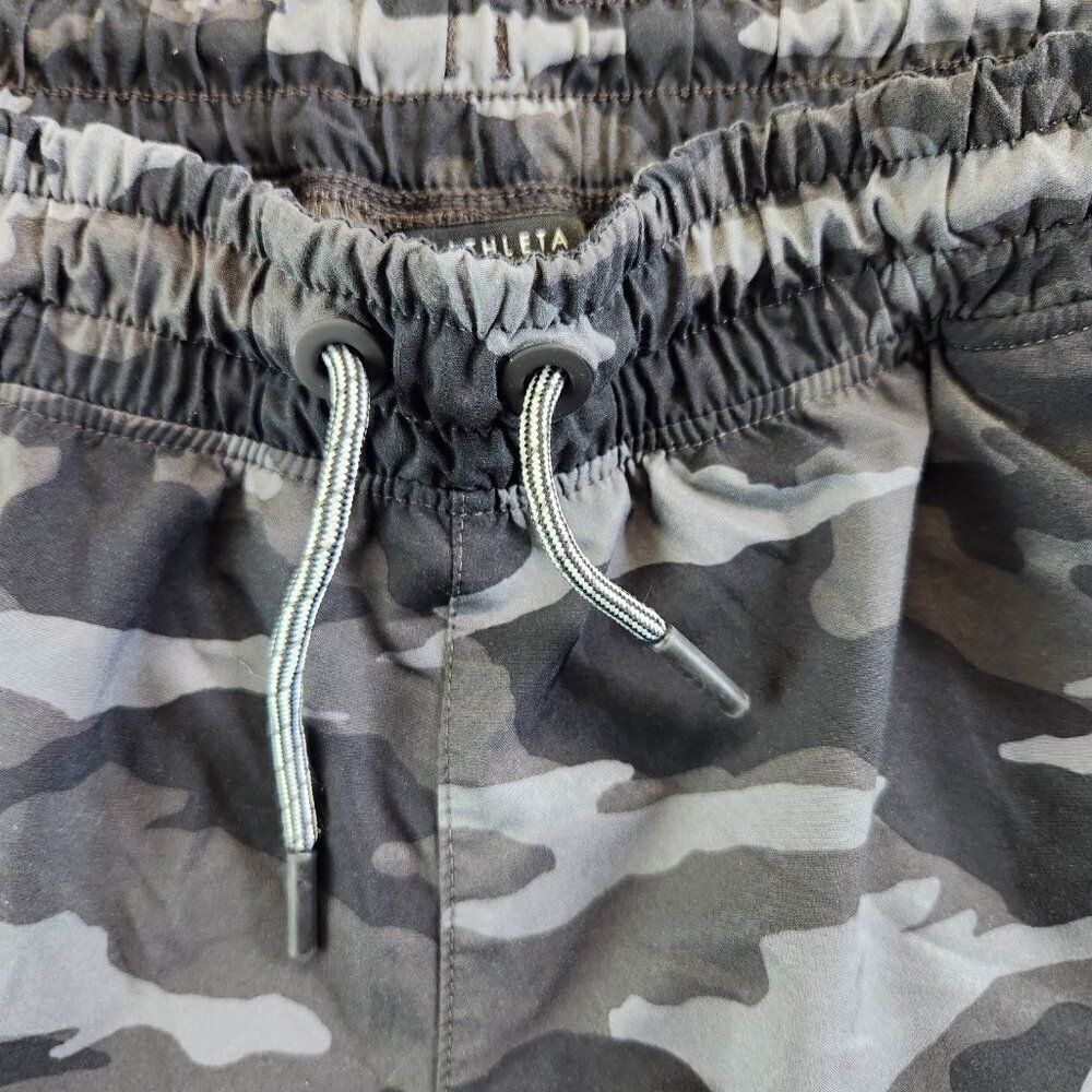 Athleta Girl Shorts Girls XXL Gray Camo All Play 3 Short Zip Pockets Athleisure - Picture 4 of 15